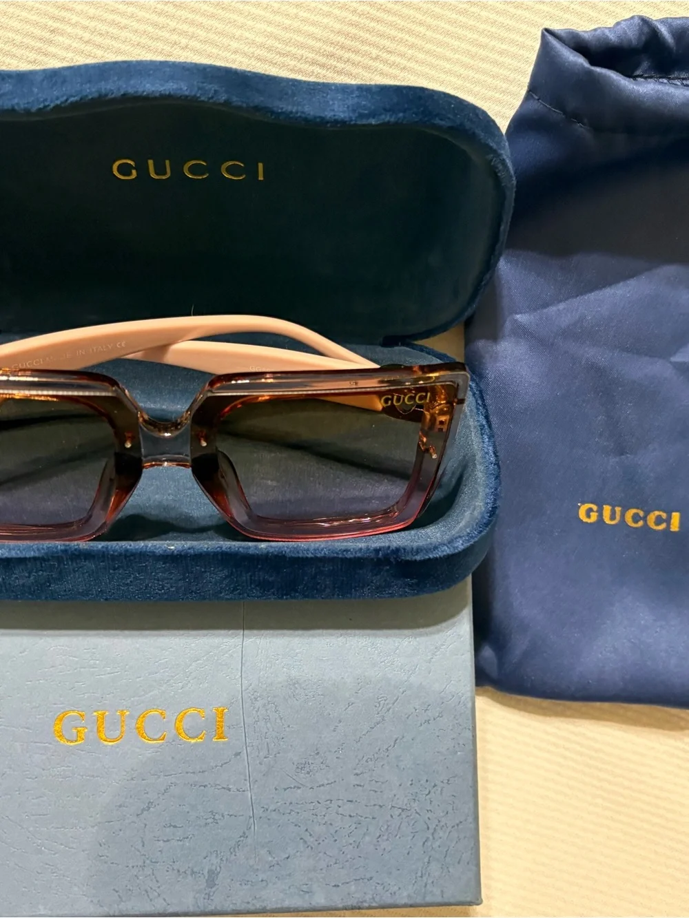 Gucci square frame
